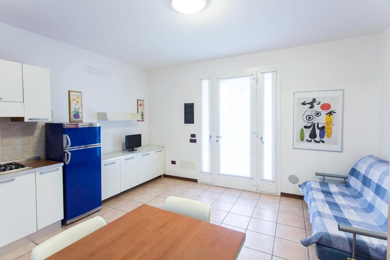 Apartment Betulle Lido Altanea